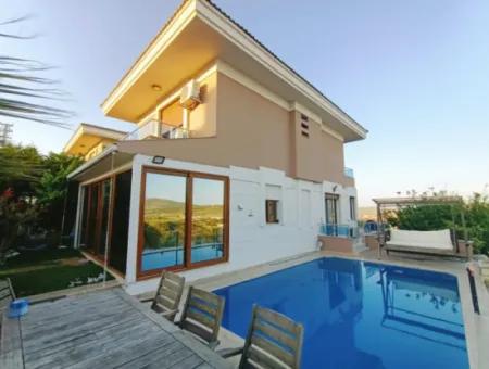 Seasonal Villa For Rent With Detached Pool In Cesme Alacati