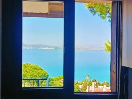 Apartment With Full Sea View In Çeşme Paşalimani