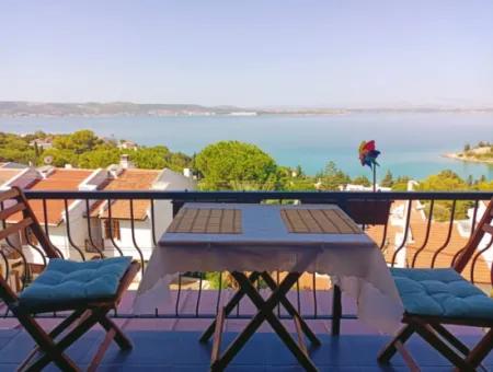 Apartment With Full Sea View In Çeşme Paşalimani