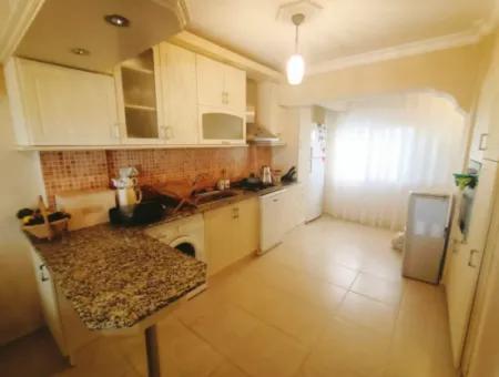 Çeşme'de Deniz Görür For Sale 3 1 Fully Detached Villa