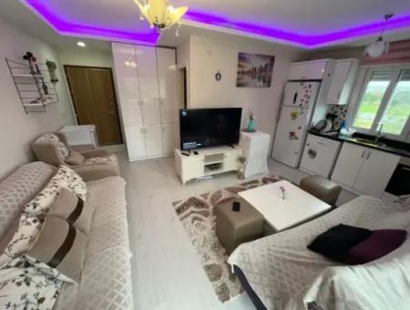 1 1 Furnished Seasonal Apartment In Çeşme Dalyan