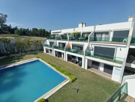 1 1 Residence Apartment With Pool For Monthly Rent In Çeşme Dalyan