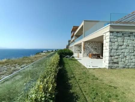 Full Sea Manz At Çeşme Ayasaranda. Monthly Rent 1 1 Residence Apartment