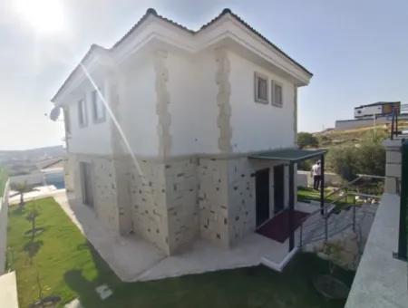 6 2 2 Twin Villas With Detached Pool For Sale In Cesme