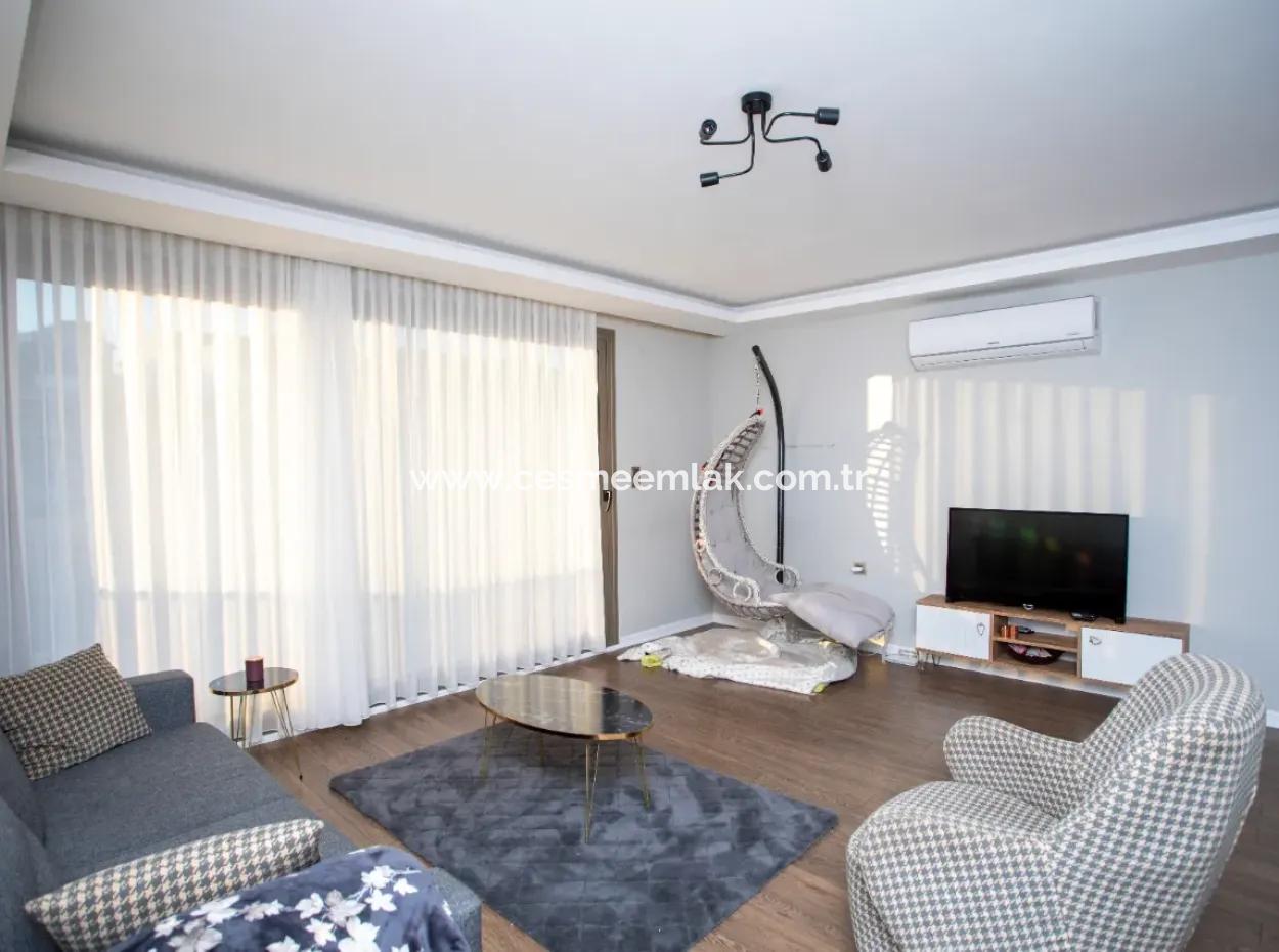 Çeşme Ayayorgi'ye Ağusts Ayı  Kiralık Havuzlu Villa