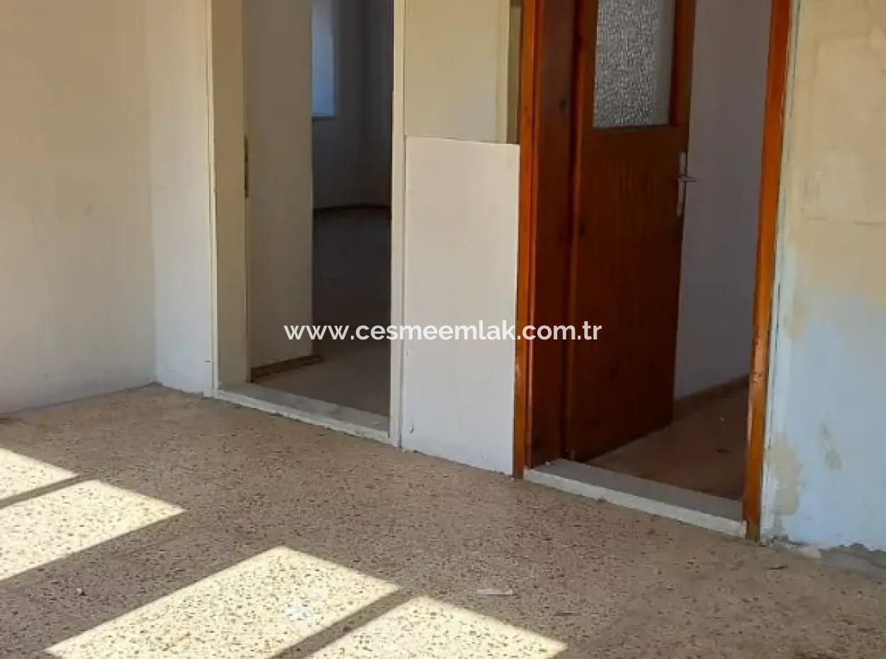 Çeşme Alaçatı'da Satılık Butik Otel Olmaya Müsait Rum Evi