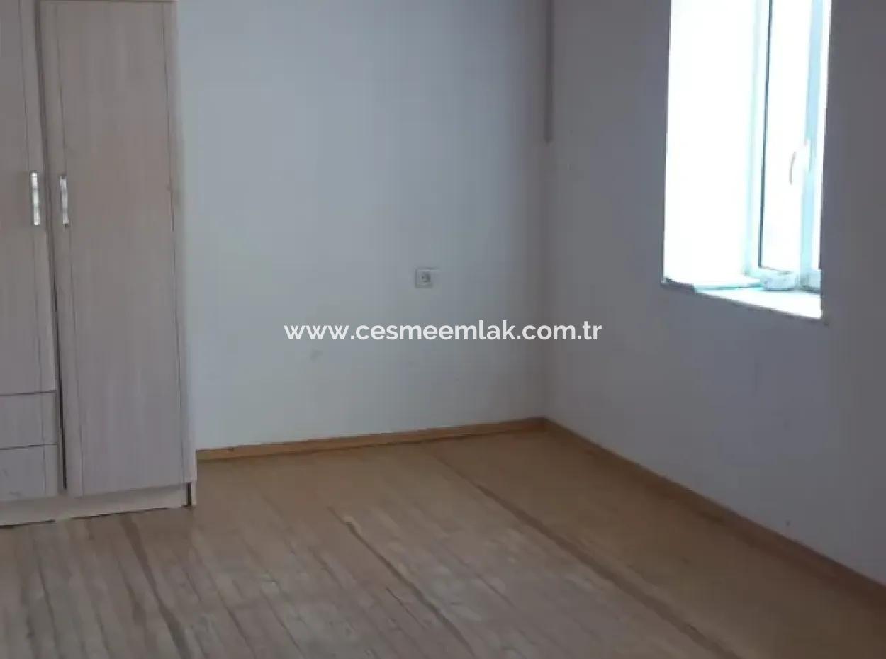 Çeşme Alaçatı'da Satılık Butik Otel Olmaya Müsait Rum Evi