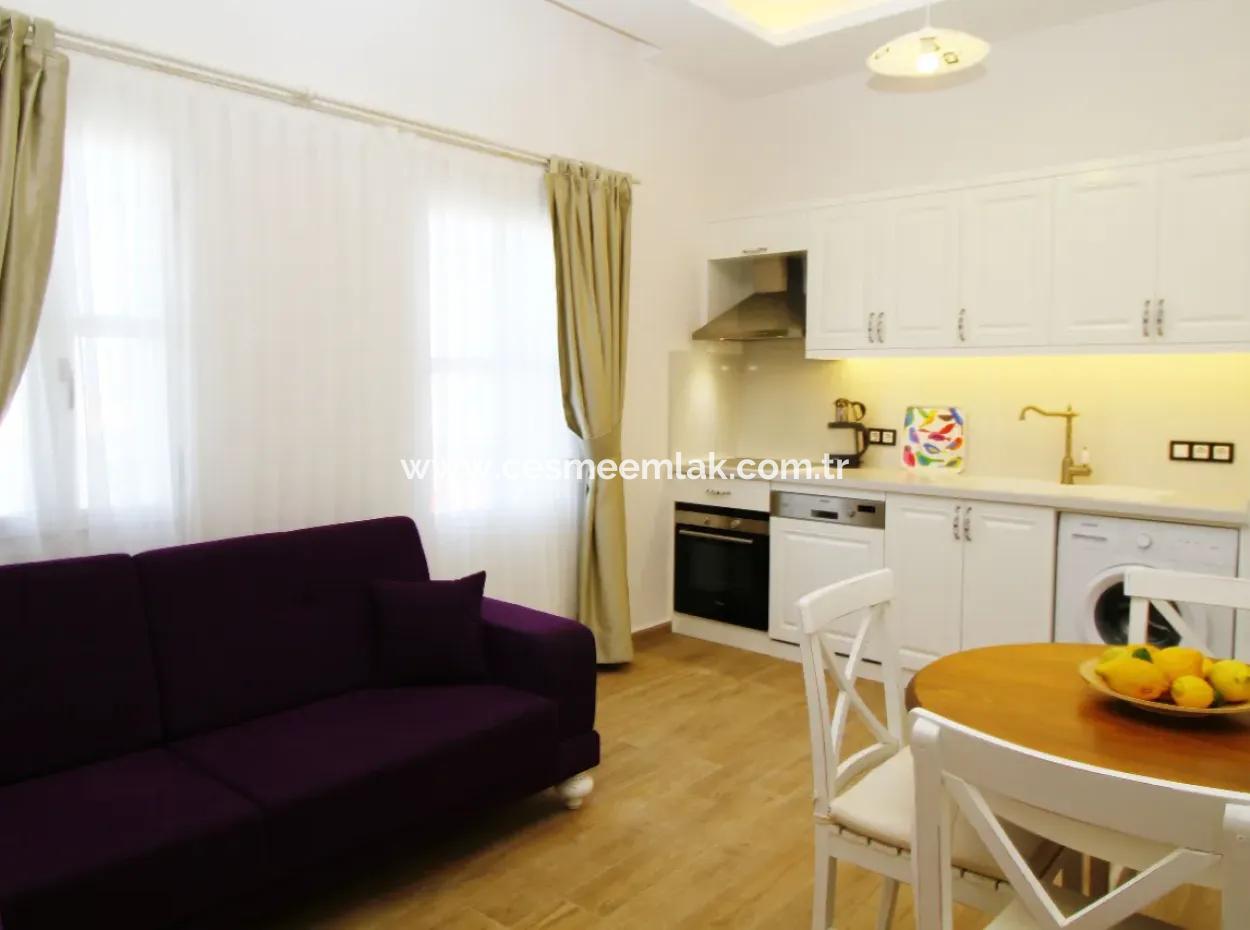 Çeşme Merkezde Günlük Kiralık 1+1 Lux Daire