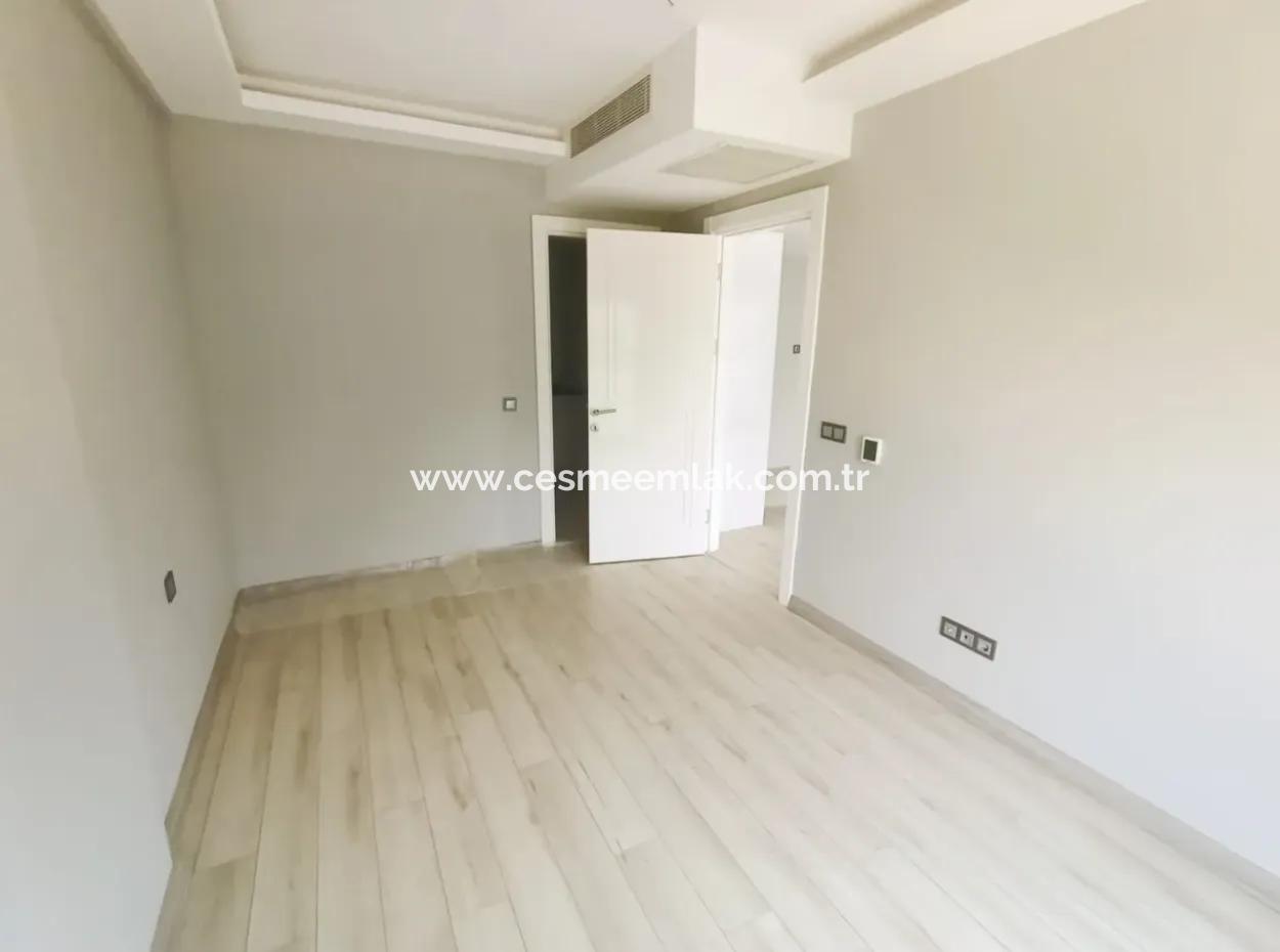 Çeşme Ilıcada Denize Yürüme Mesafesinde Satılık Daire