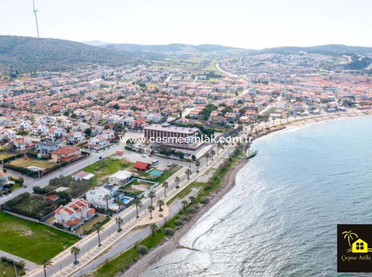 Çeşme Çiftlik'te İkiz Konut İmarlı Arsa