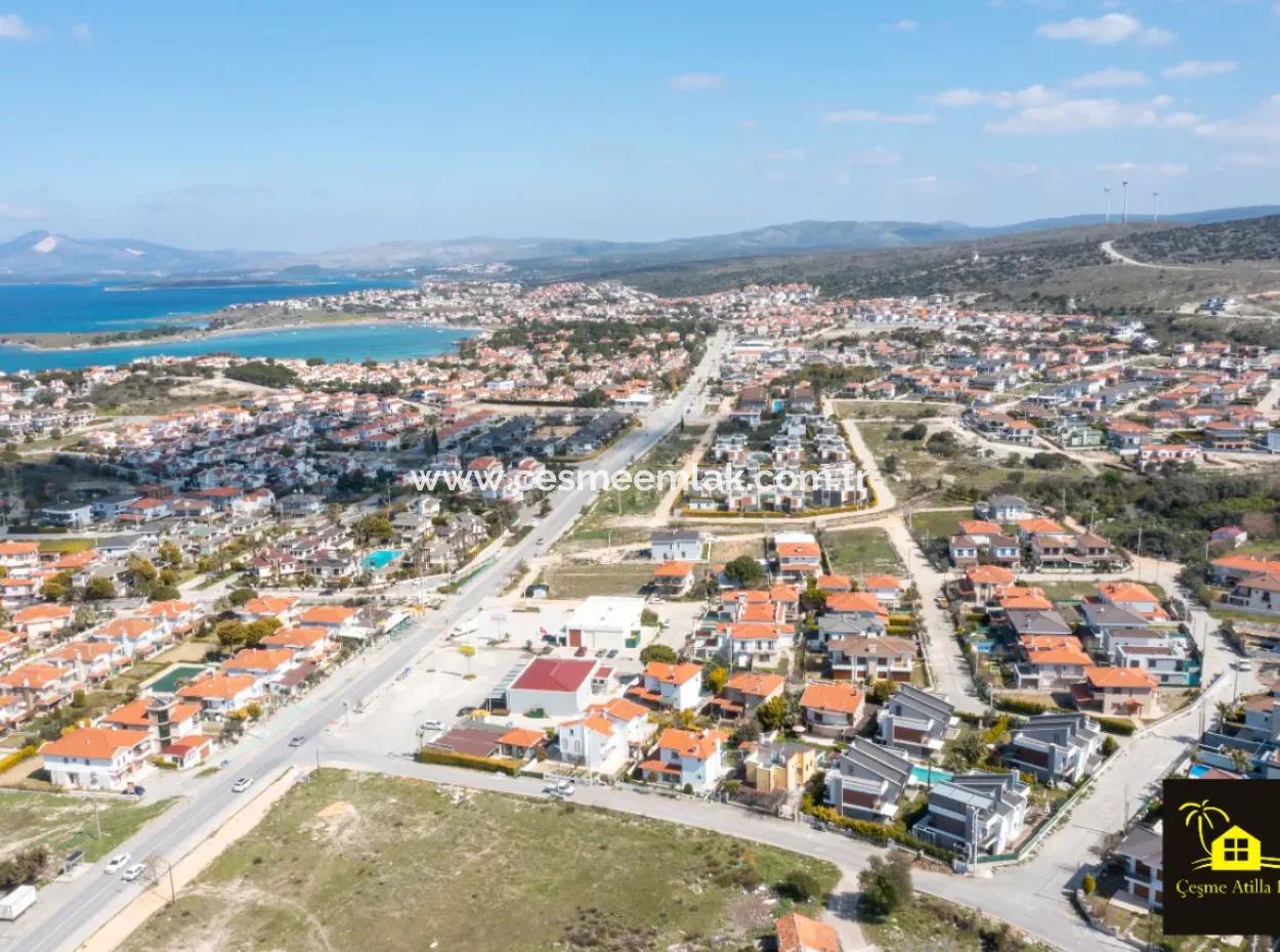 Çeşme Şifne'de Satılık İkiz Konut İmarlı Arsa