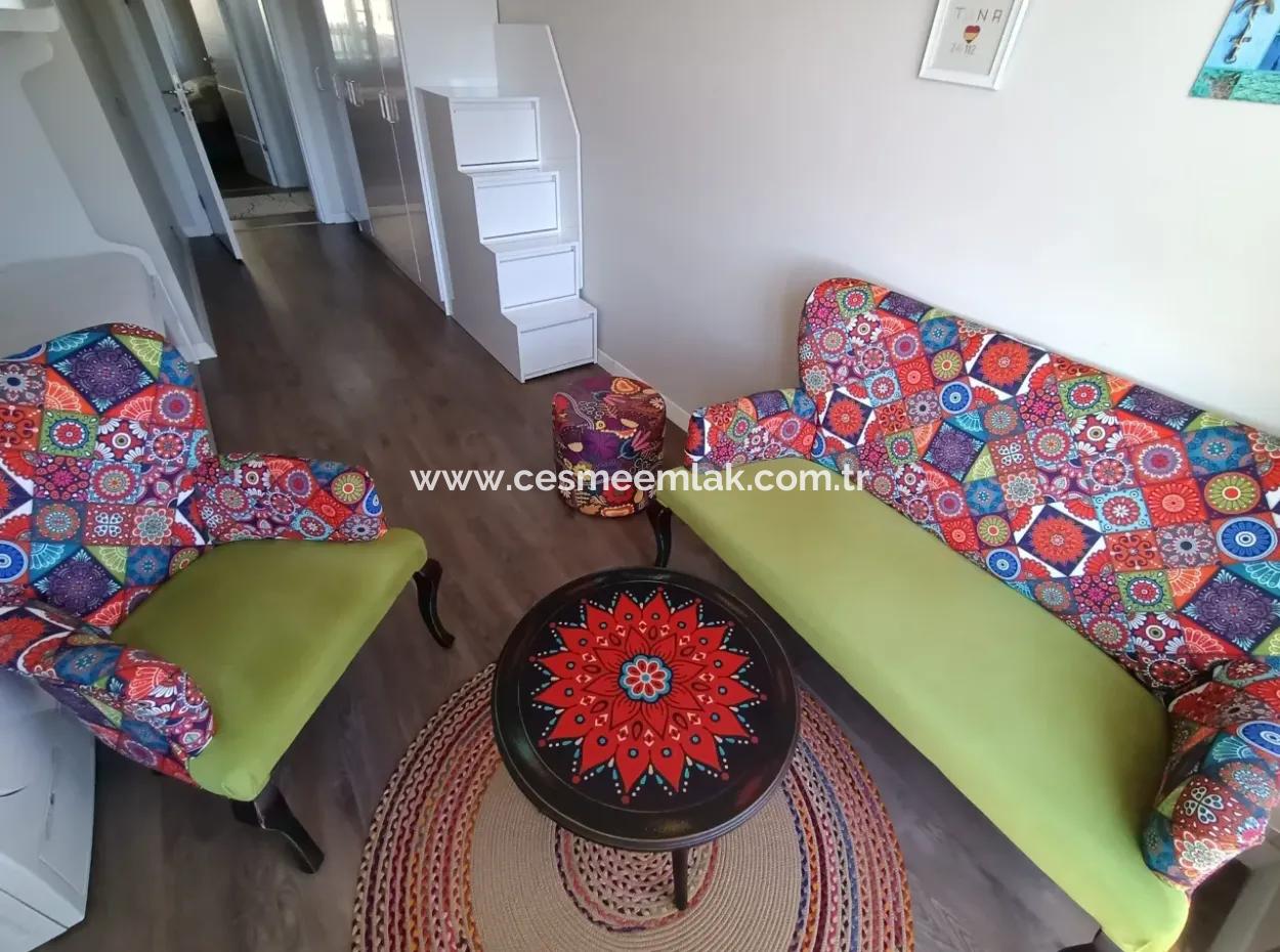 Çeşme Merkezde Sezonluk Kiralık Full Eşyalı Ferah 2+1 Daire
