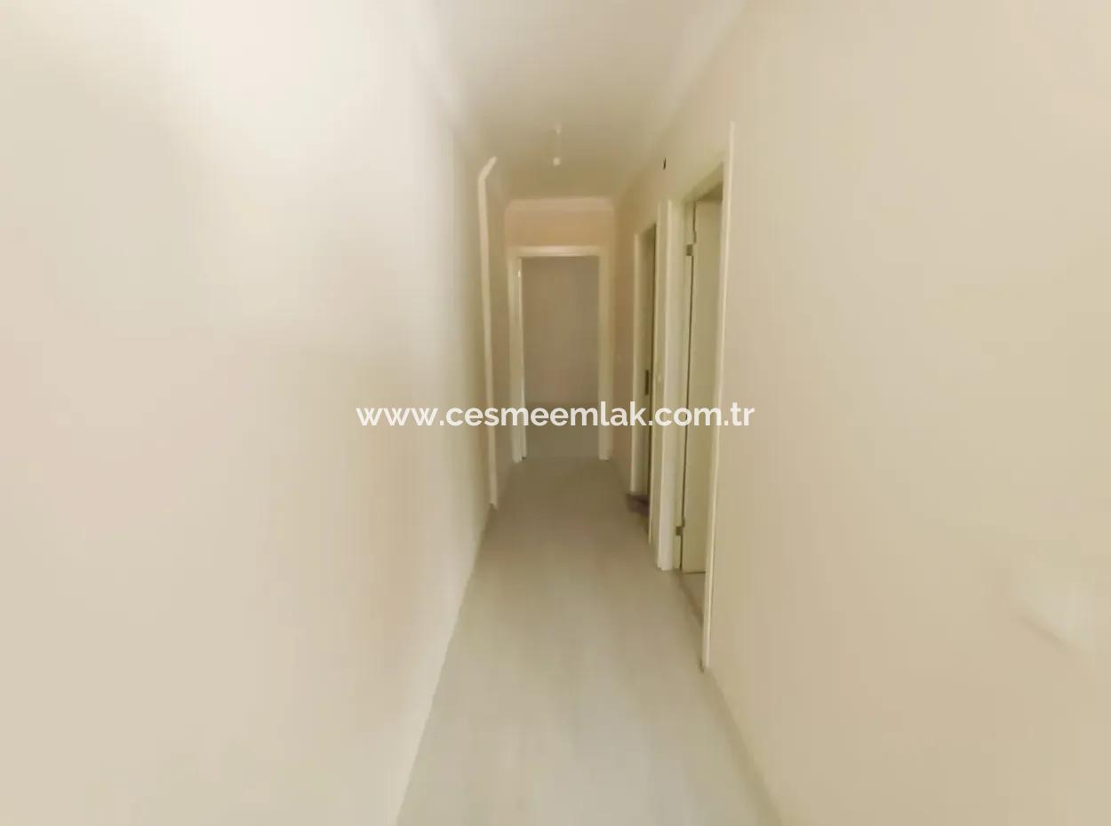 Çeşme Merkezde 2+1 Kaçmaz Fırsat Satılık Daire