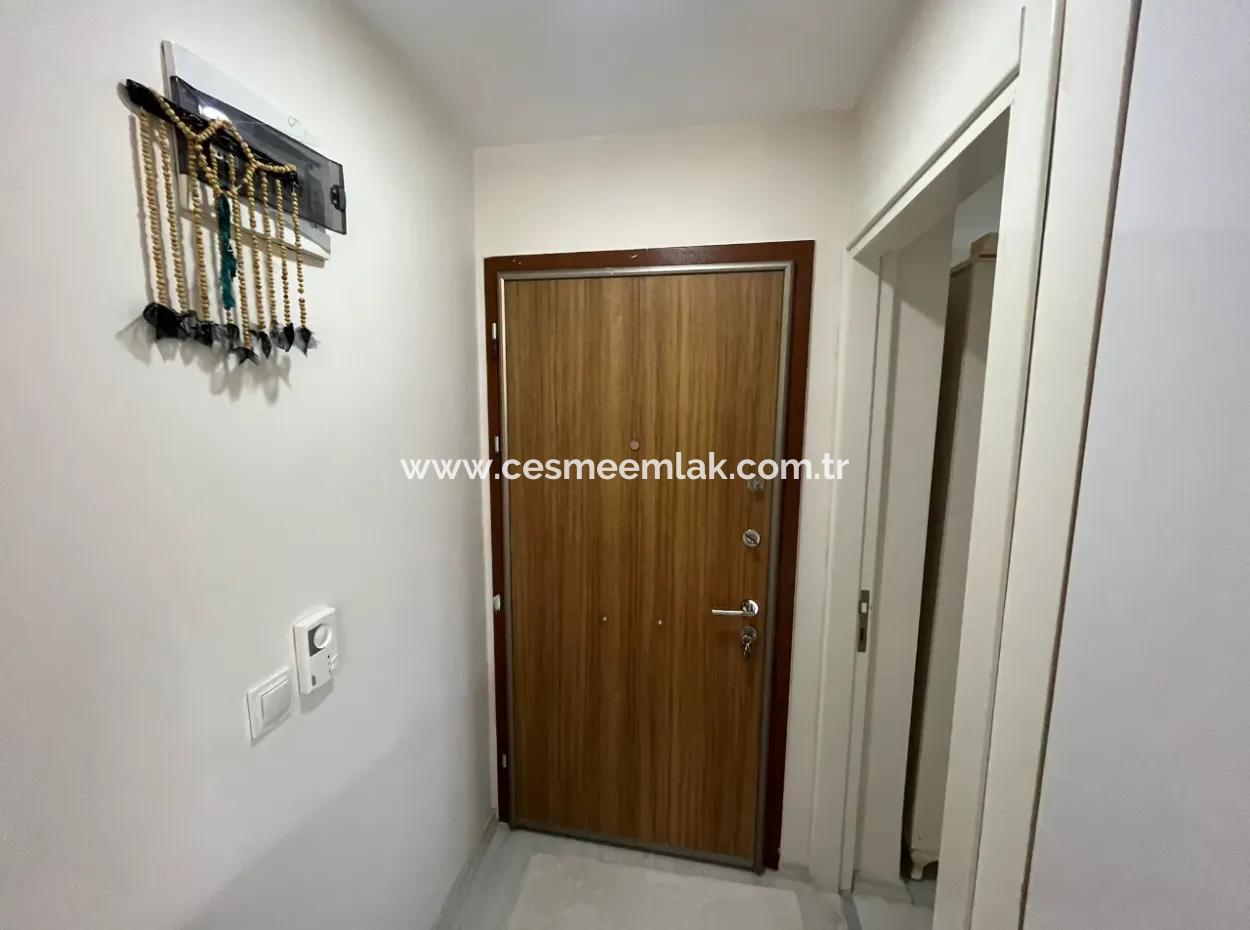 Çeşme Dalyan'da 1+1 Eşyalı Sezonluk Kiralık Daire