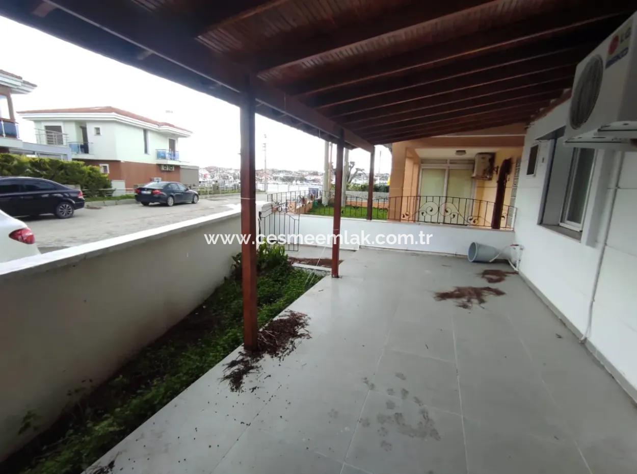 Çeşme Dalyan Marina Manz. 15 May-15 Eylül Arası Kiralık Dublex