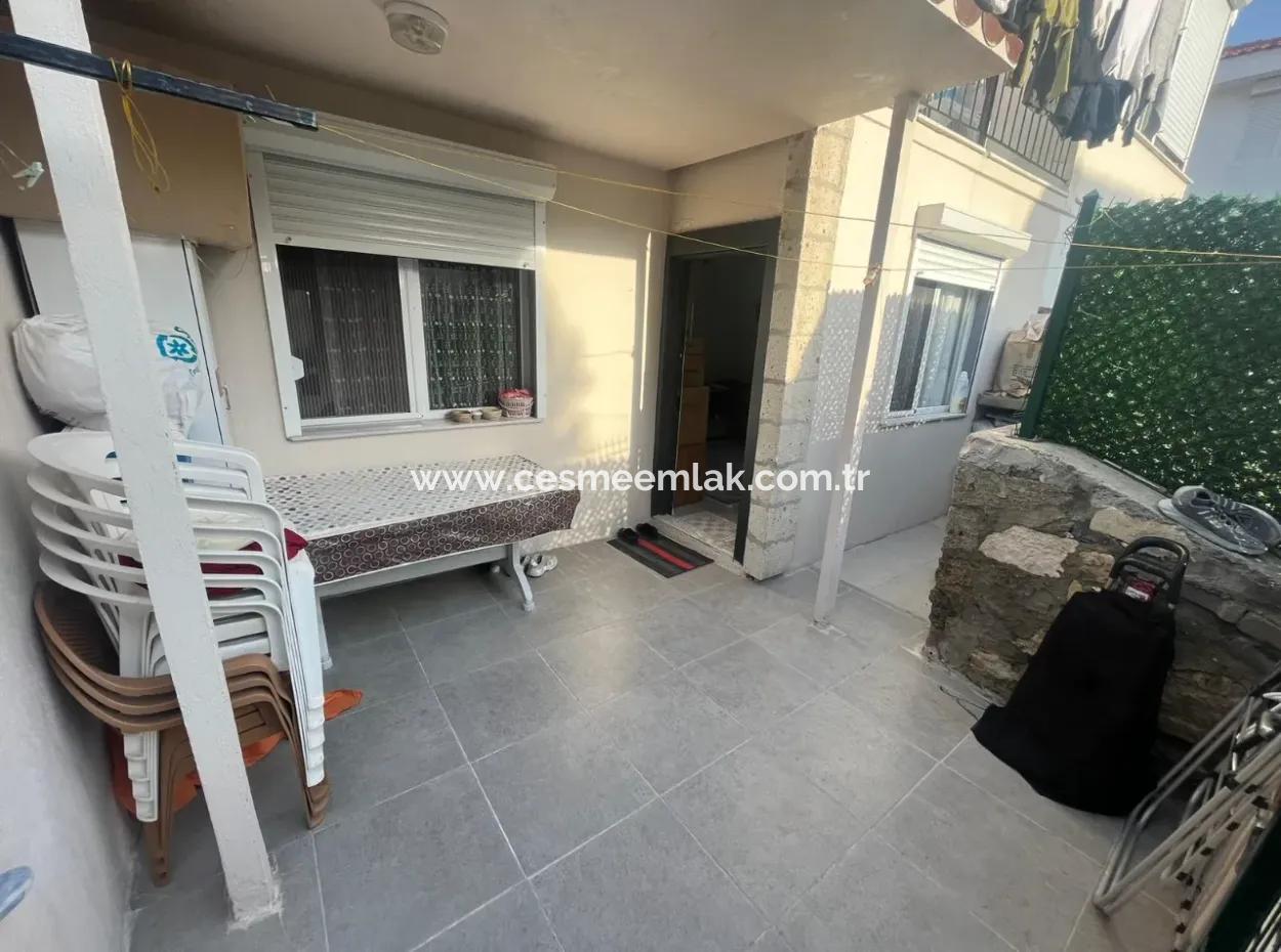 Çeşme Merkezde Satılık 2+1 Zemin Kat Daire