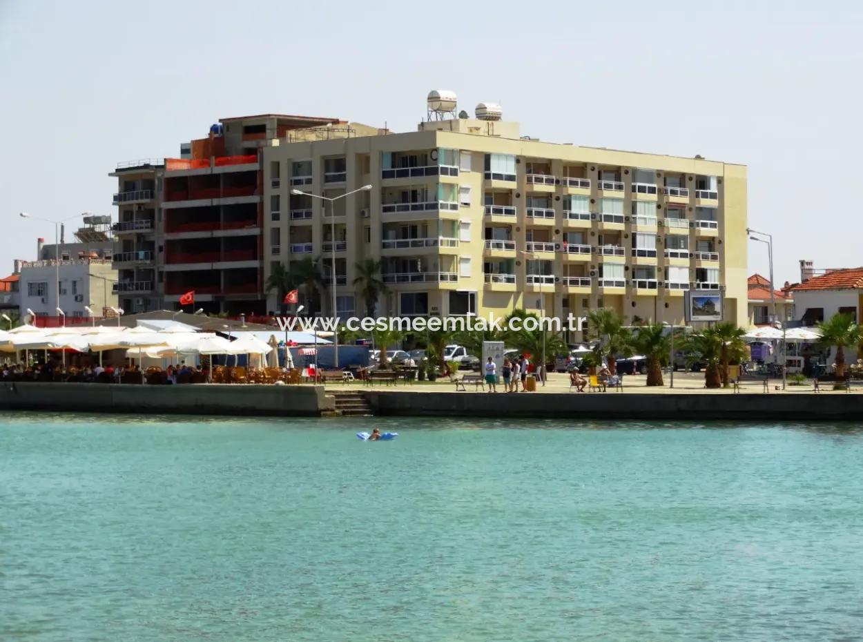 Çeşme Ilıcada Sezonluk Kiralık Denize Sıfır 1+1 Residence Daire