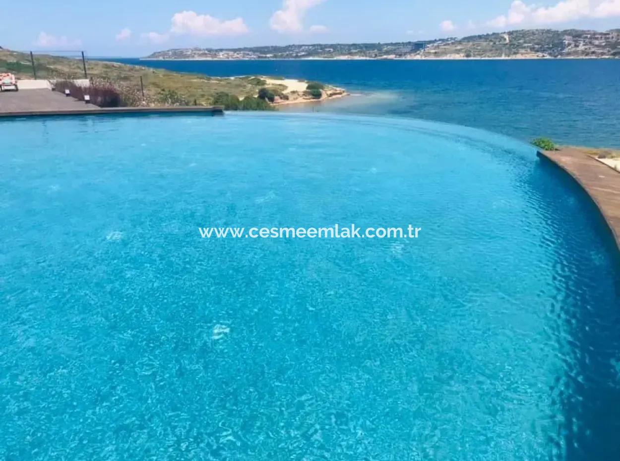 Çeşme Folkart Hill's Te Denize Sıfır 1+1 Aylık Kiralık Residence