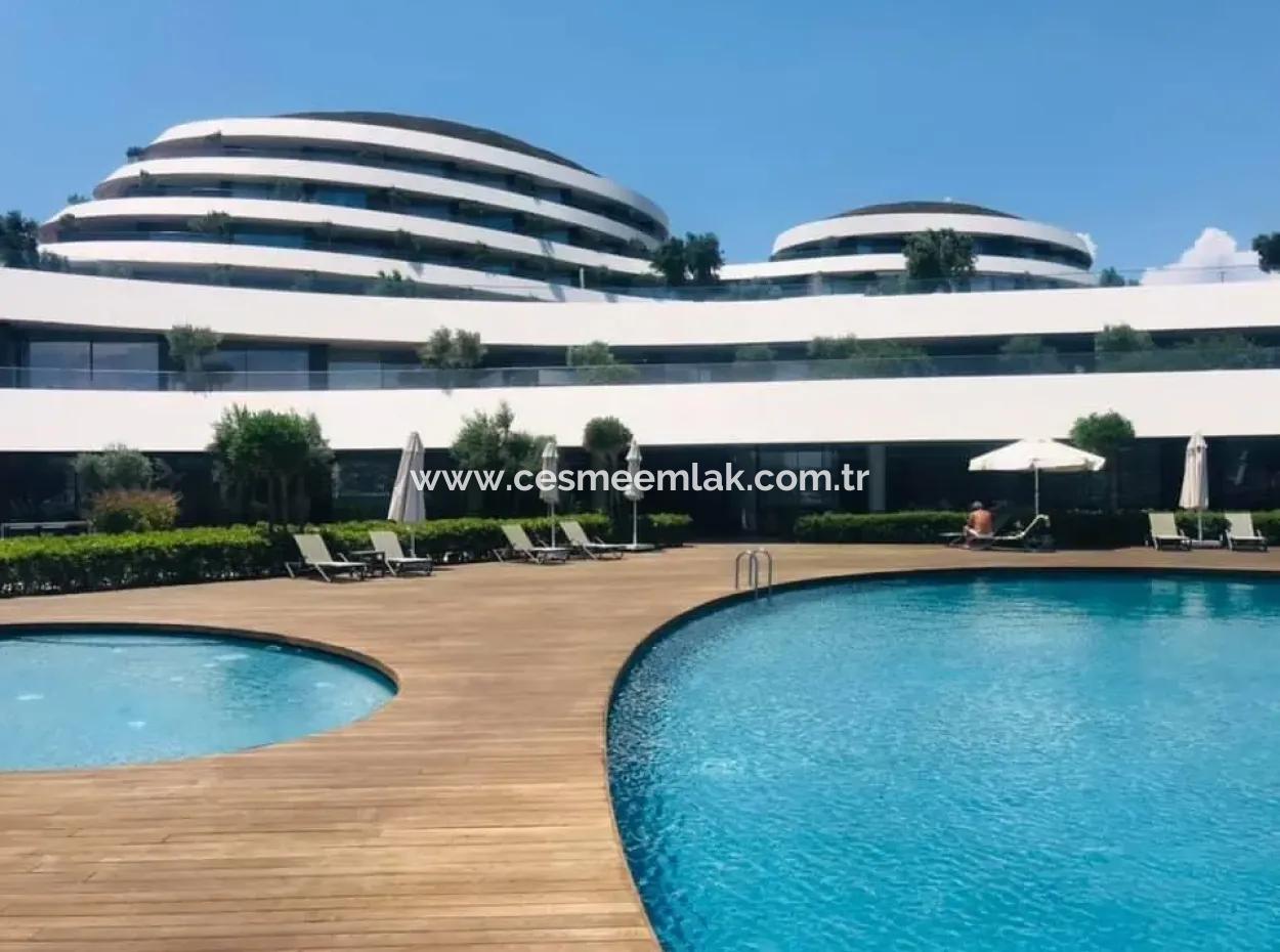 Çeşme Folkart Hill's Te Denize Sıfır 1+1 Aylık Kiralık Residence