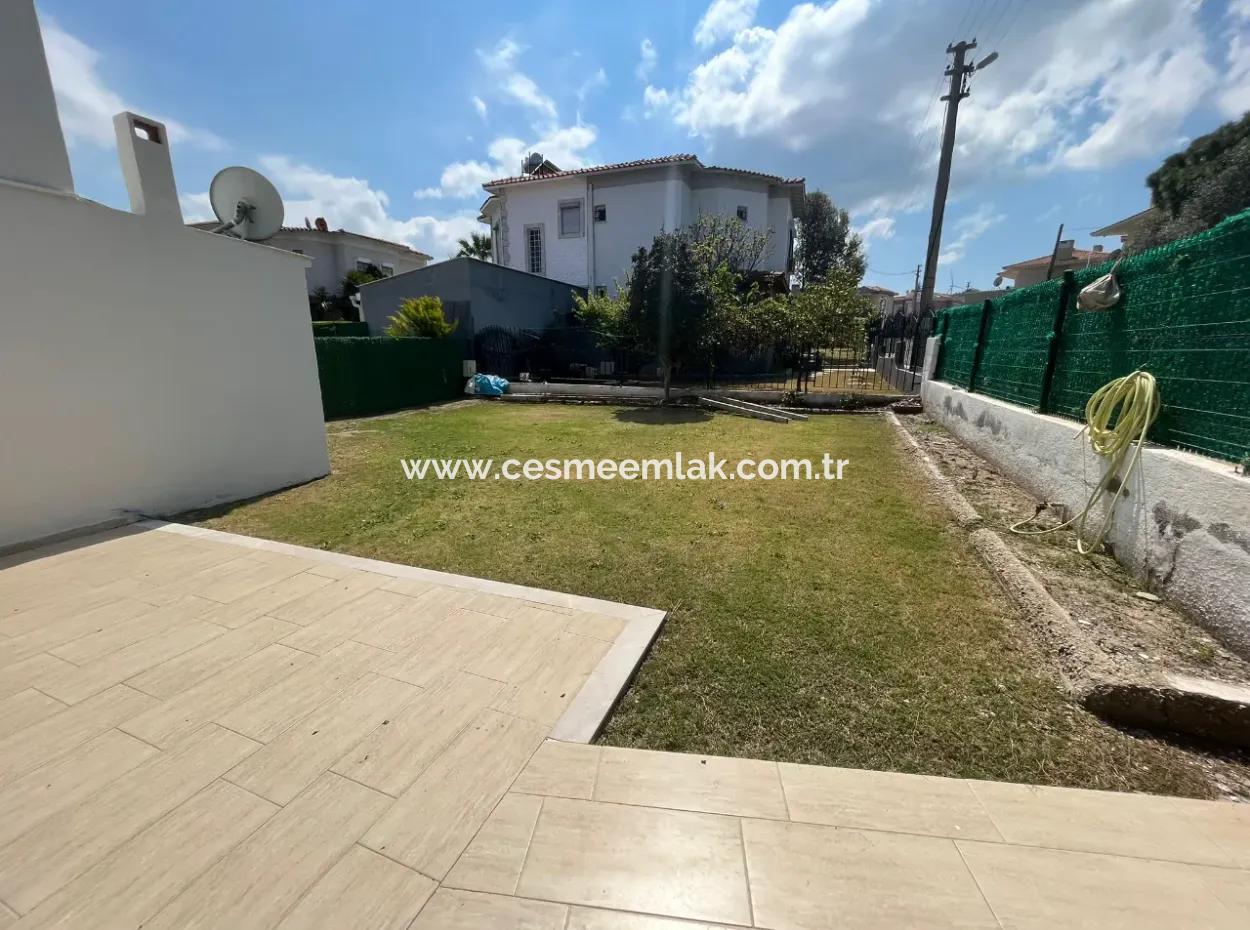 Çeşme Boyalıkta Denize Yürüme Mesafesinde Sezonluk Kiralık Villa