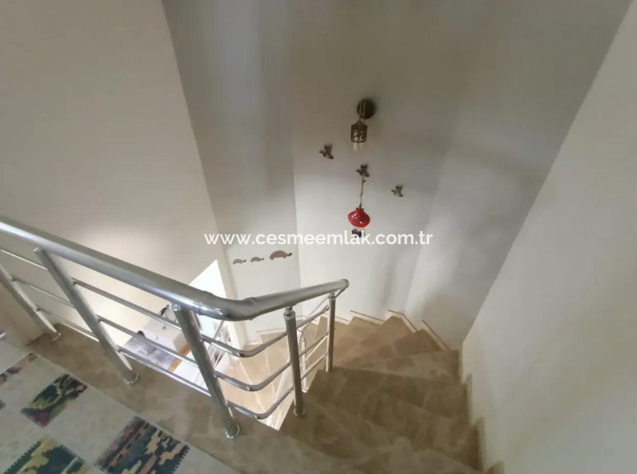 Çeşme Ilıca Şahin Tepesinde Temmuz-Ağustos Kiralık Dublex Villa