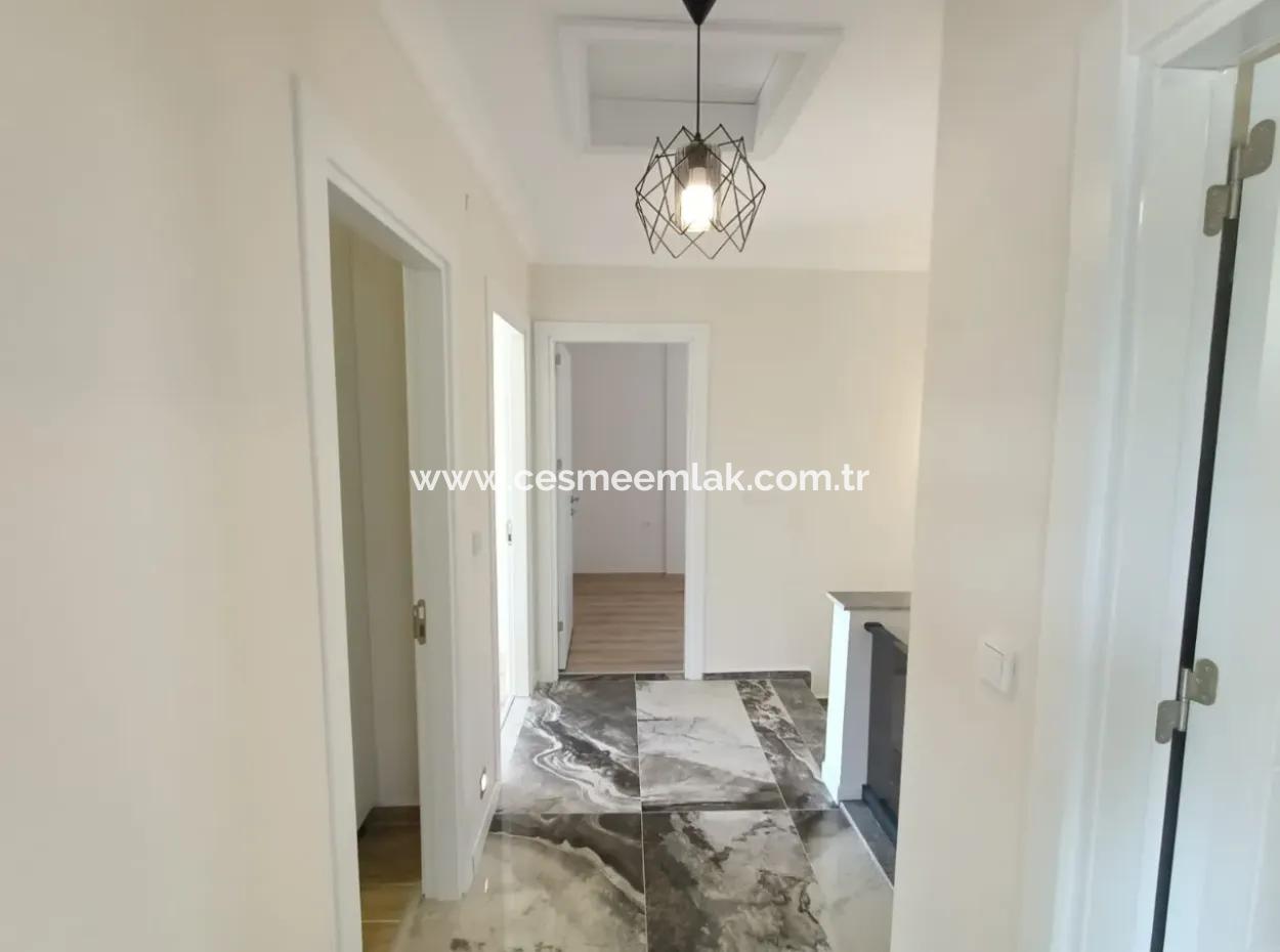 Çeşme Şifne'de Müstakil Havuzlu 4+1 Sıfır Lüx Villa