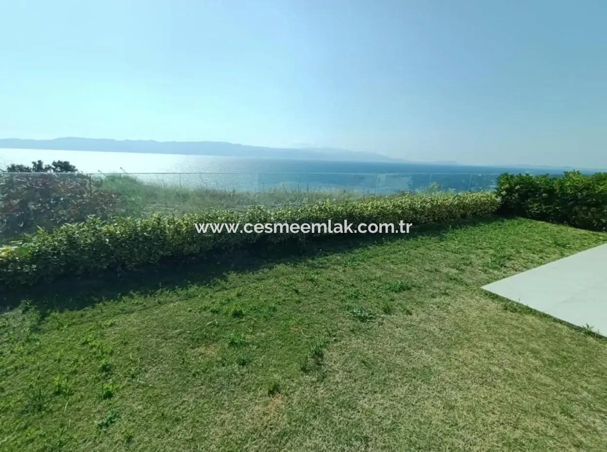 Çeşme Ayasaranda'da Full Deniz Manz. Aylık Kiralık 1+1 Residence Daire