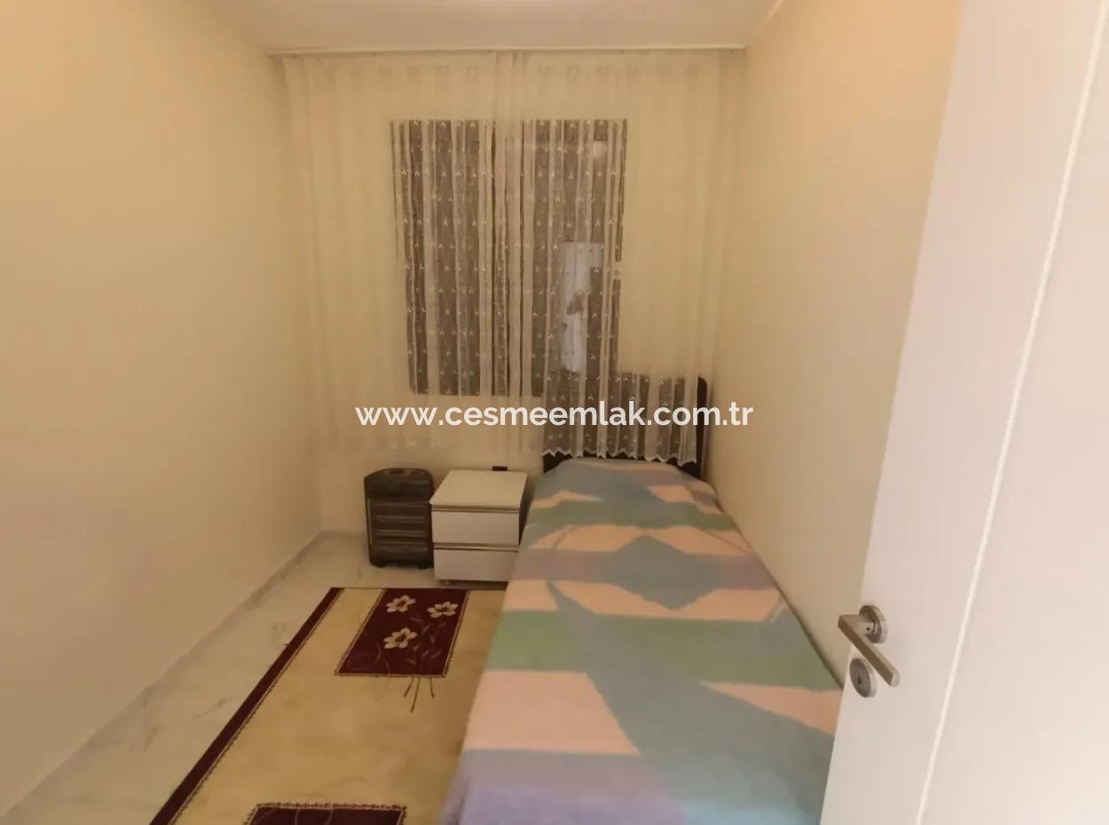 Çeşme'de Satılık Müstakil Havuzlu 6+2 2 Adet İkiz Villa