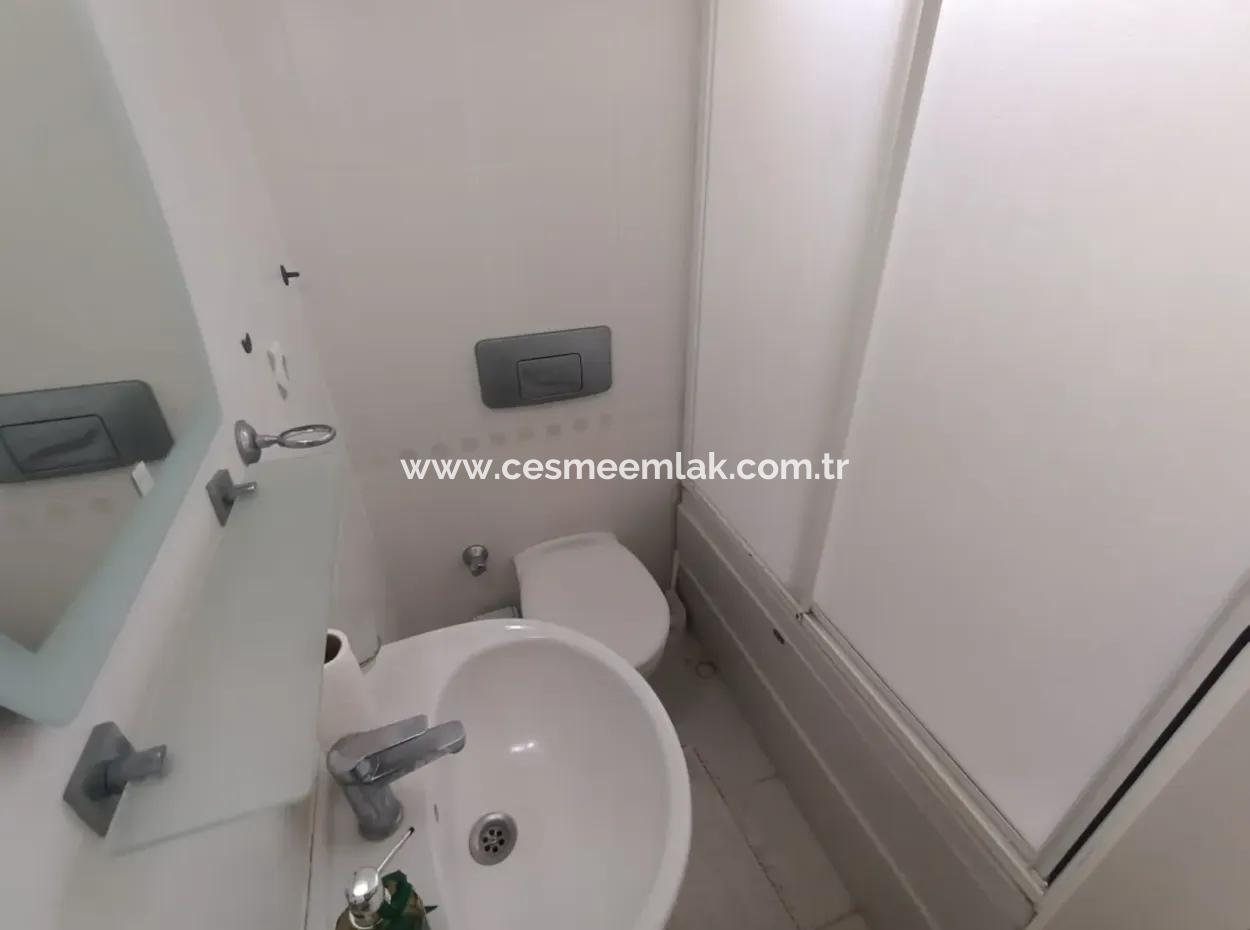 Çeşme Ayayorgiye Yakın Aylık Kiralık Müstakil Havuzlu 3+1 Villa