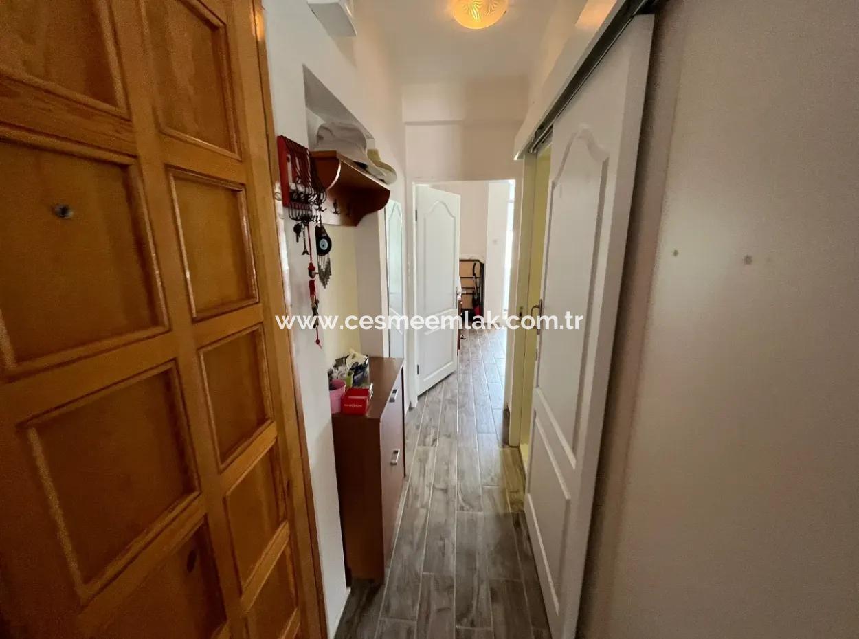 Çeşme Ilıca Ege Çeşme Sitesinde Denize Sıfır Satılık 2+1 Daire