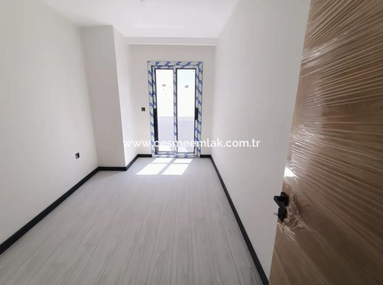 Çeşme Reisdere'de Satılık Sıfır 2+1 Daireler