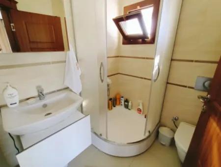 Alaçatı'da Sezonluk Kiralık 4+1 Müstakil Havuzlu Villa