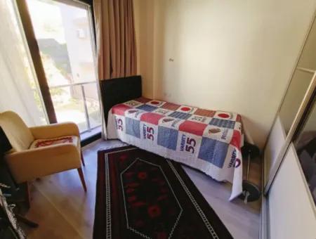 Çeşme Sezonluk Kiralık Full Deniz Manzaralı Daire