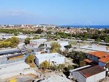 Çeşme Mamurbaba'da 1040 M2 Satılık İmarlı Parsel