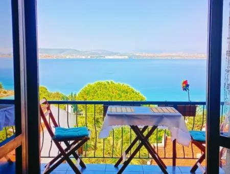 Çeşme Paşalimanı'nda Önü Kapanmaz Full Deniz Manzaralı Daire