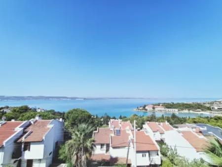 Çeşme Paşalimanı'nda Önü Kapanmaz Full Deniz Manzaralı Daire