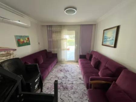 Çeşme Boyalıkta Denize Yürüme Mesafesinde Sezonluk Kiralık Villa