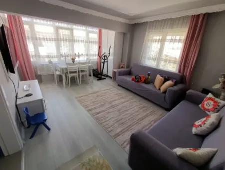 Çeşme'de Satılık 2+1 Ve Teraslı 1+1 Daire