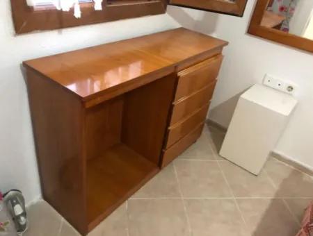 Çeşme Merkez'de Sezonluk Kiralık Geniş 2+1 Bahçe Katı Daire