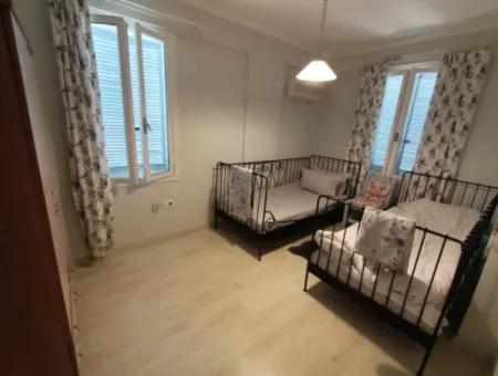 Çeşme Ayayorgiye Yakın Aylık Kiralık Müstakil Havuzlu 3+1 Villa