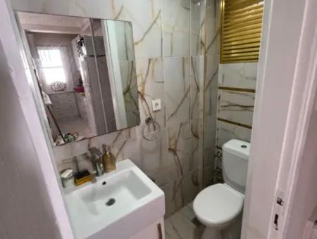 Çeşme Altınkumda Denize Sıfır Sitede Sezonluk Kiralık 4+1 Yazlık