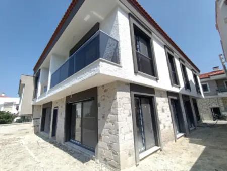 Çeşme Reisdere'de Satılık Sıfır 2+1 Daireler