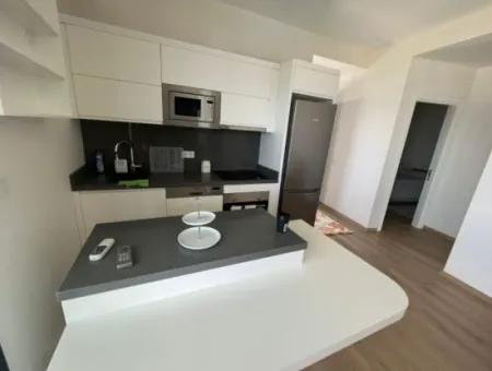 Çeşme Ayasaranda'da Full Deniz Manz. Teraslı 2+1 Residence Daire