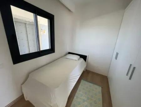 Çeşme Ayasaranda'da Full Deniz Manz. Teraslı 2+1 Residence Daire