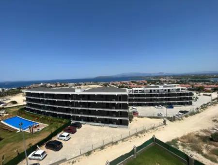 Çeşme Ayasaranda'da Full Deniz Manz. Teraslı 2+1 Residence Daire